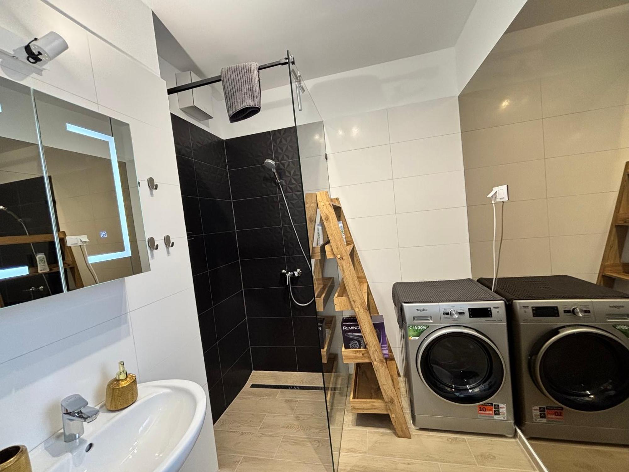Spirit With Free Parking Apartament