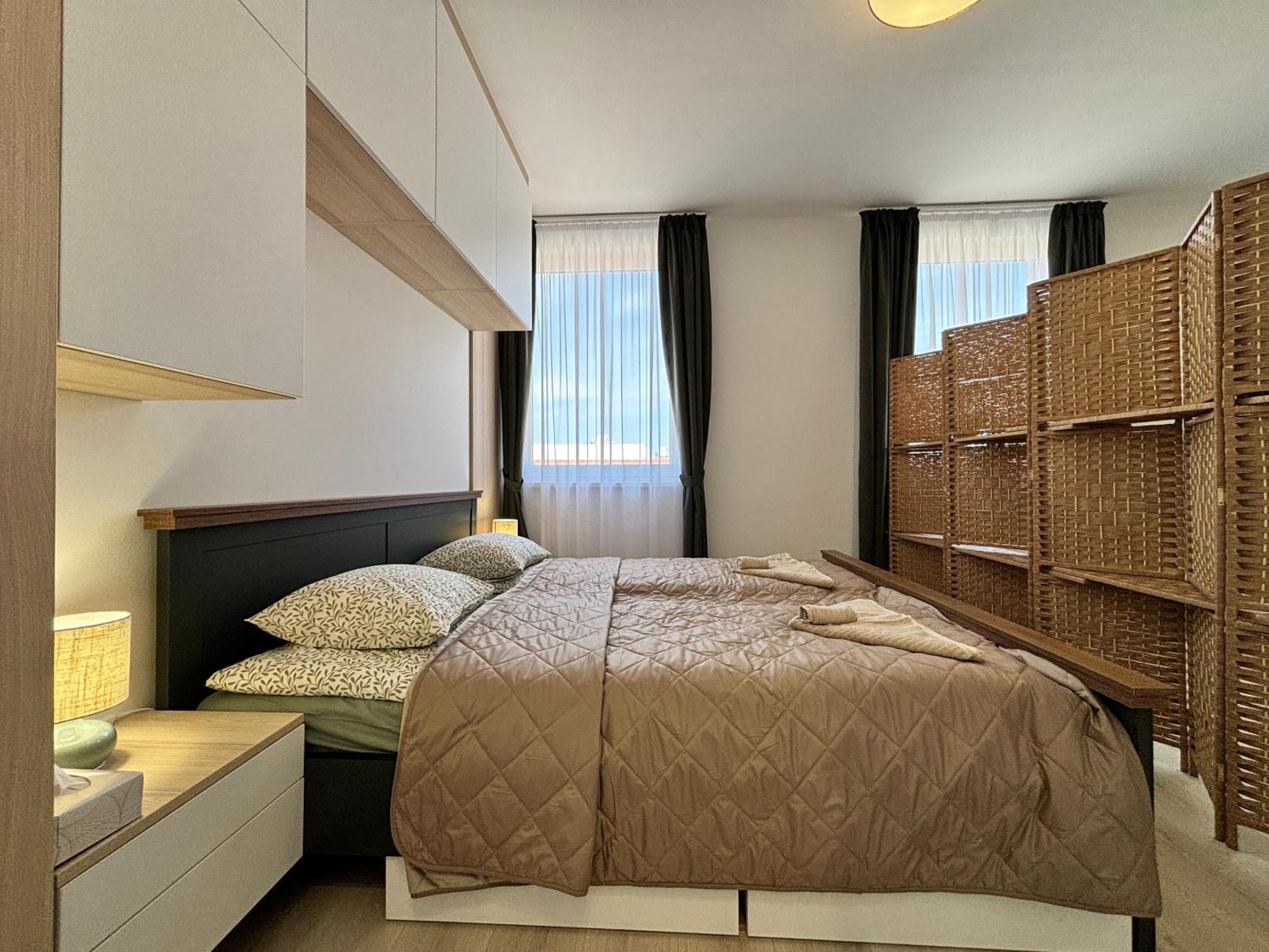 Spirit With Free Parking Apartament